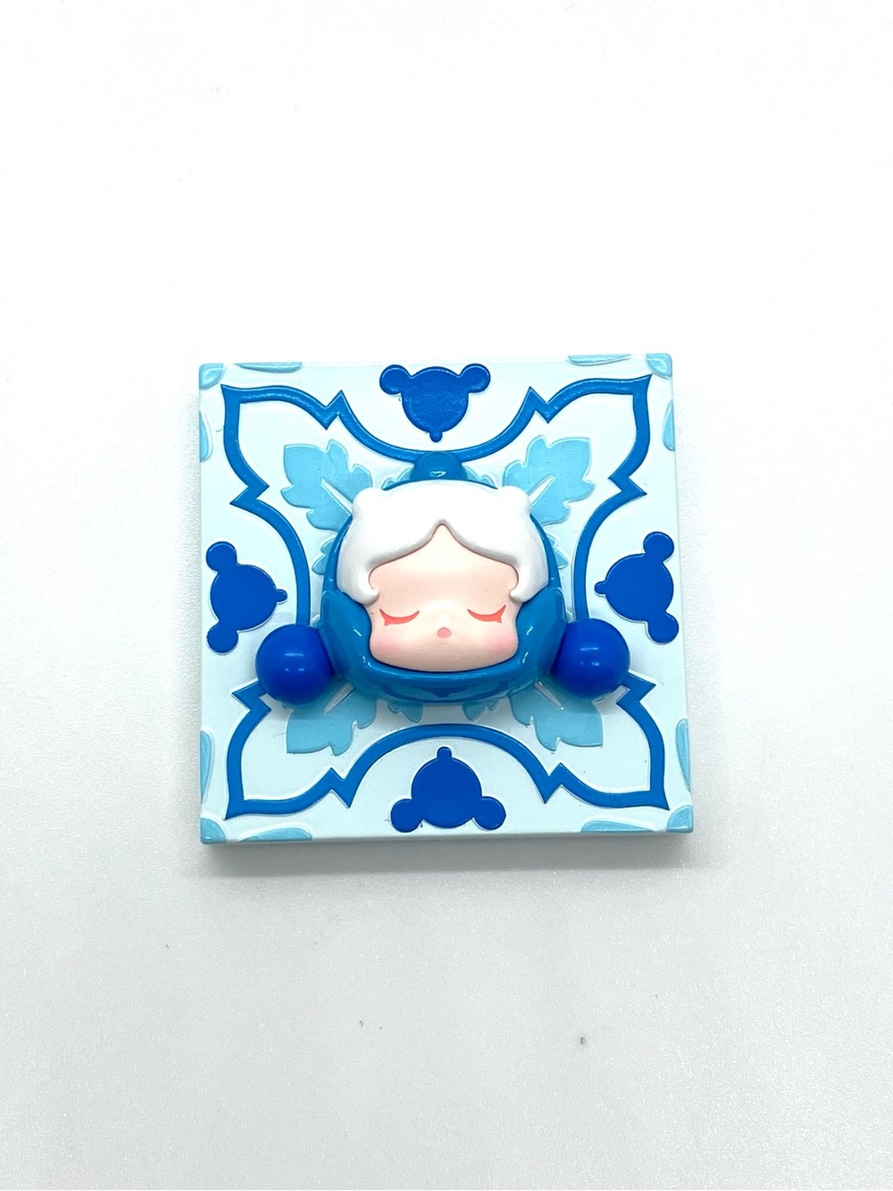 SKULLPANDA Pop Mart Hello Macau Pop Bean Classic Azulejo Blue Tile Magnet
